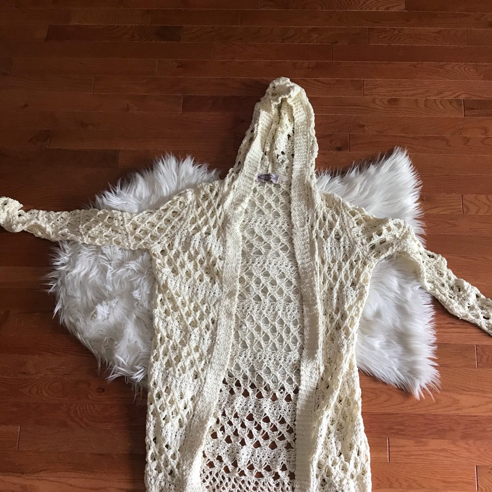 🖤 Beige Cardigan
